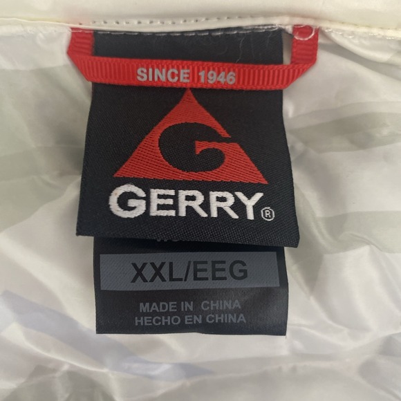 NWOT Gerry Puffer Vest Womens XXL White Puffy Quilted Jacket Winter Ski - Picture 3 of 7